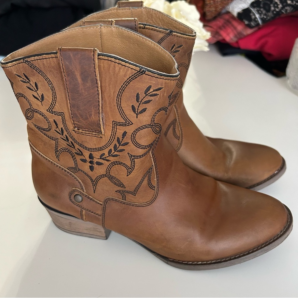 Sterling River brown leather western cowgirl boots 11m